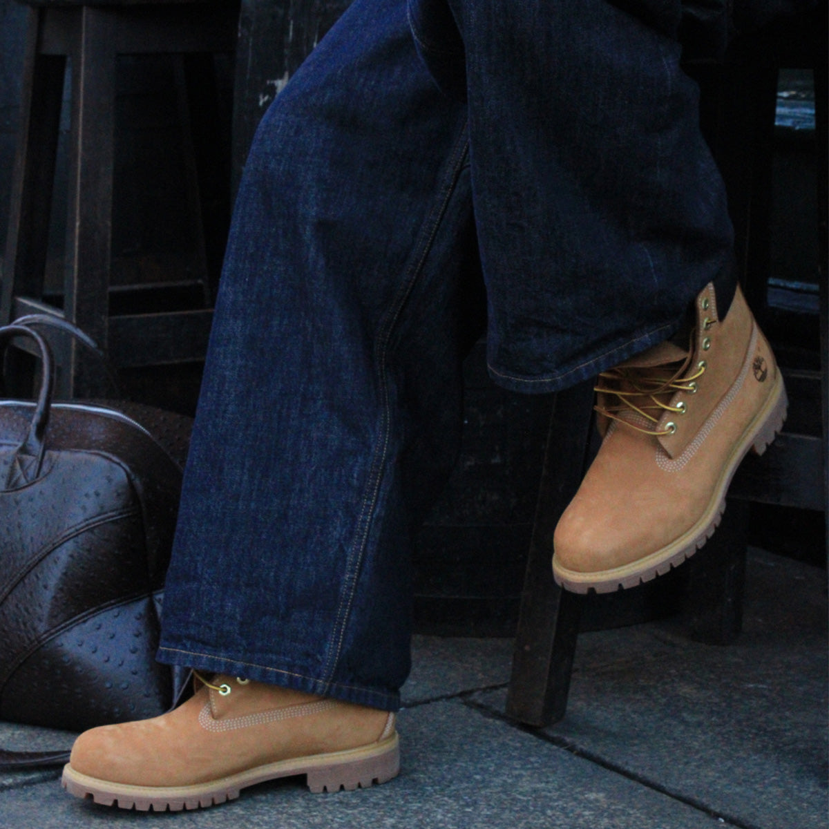 Mens 6 inch boot styled wheat