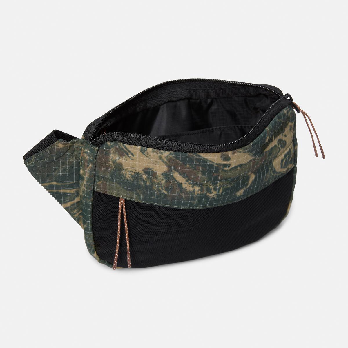 TIMBERLAND City Traverse Lite Sling Bag Seasonal Camouflage - Image 4