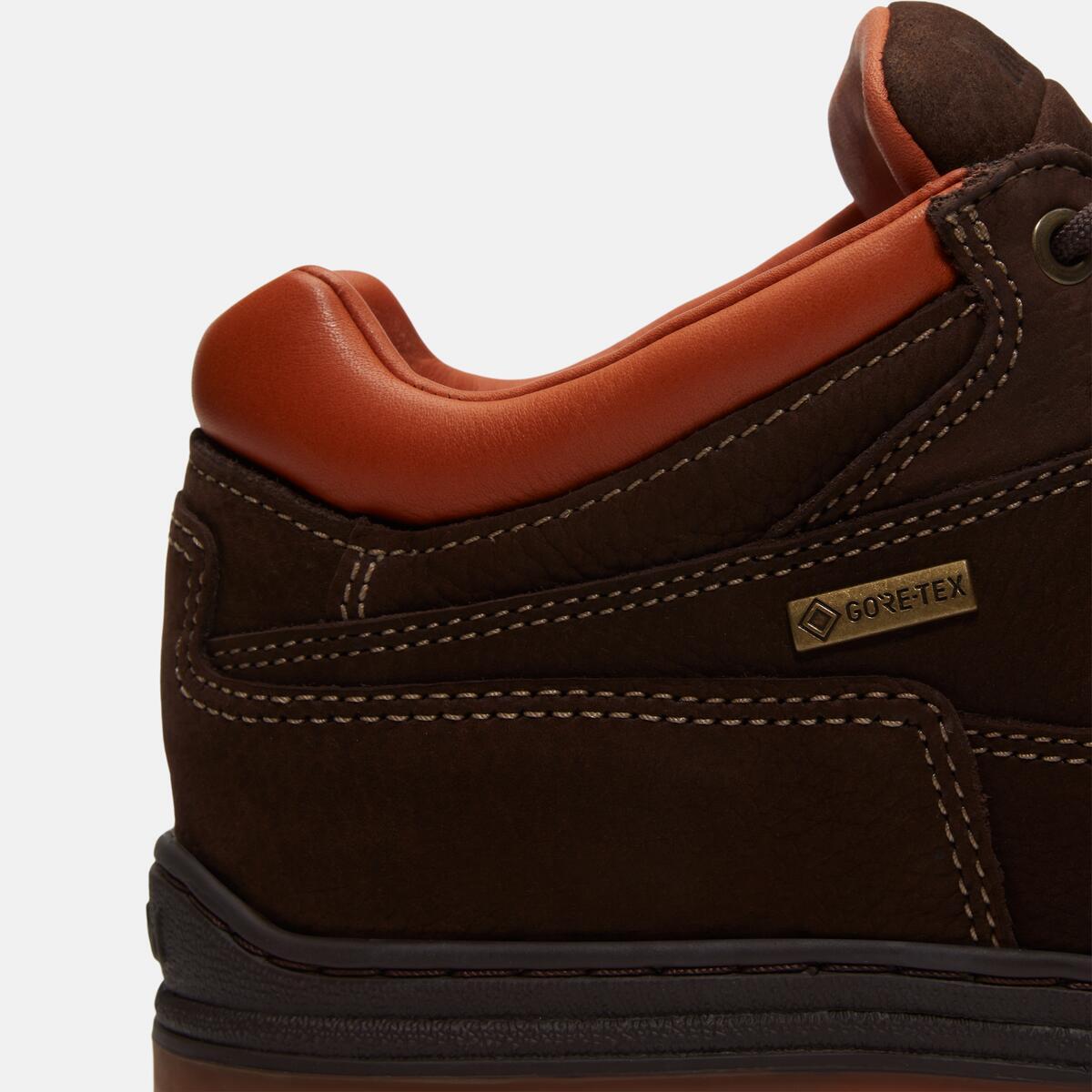 TIMBERLAND Men's Heritage Moc Toe GTX Chukka Dark Brown Nubuck with Rust - Image 8