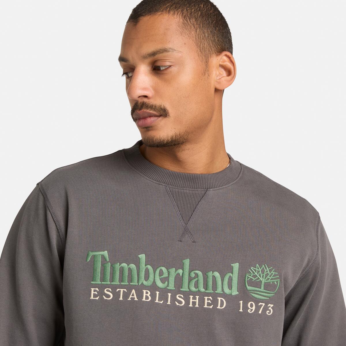 TIMBERLAND Men's Established 1973 Logo Crew Blackened Pearl - Image 4