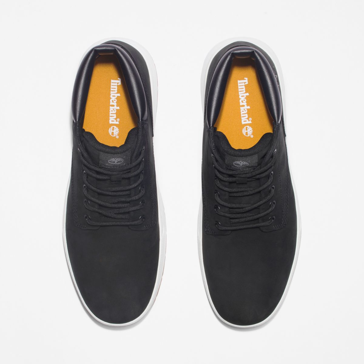 Buy Men s Maple Grove Chukka in Black Nubuck Online at TIMBERLAND Timberland NZ